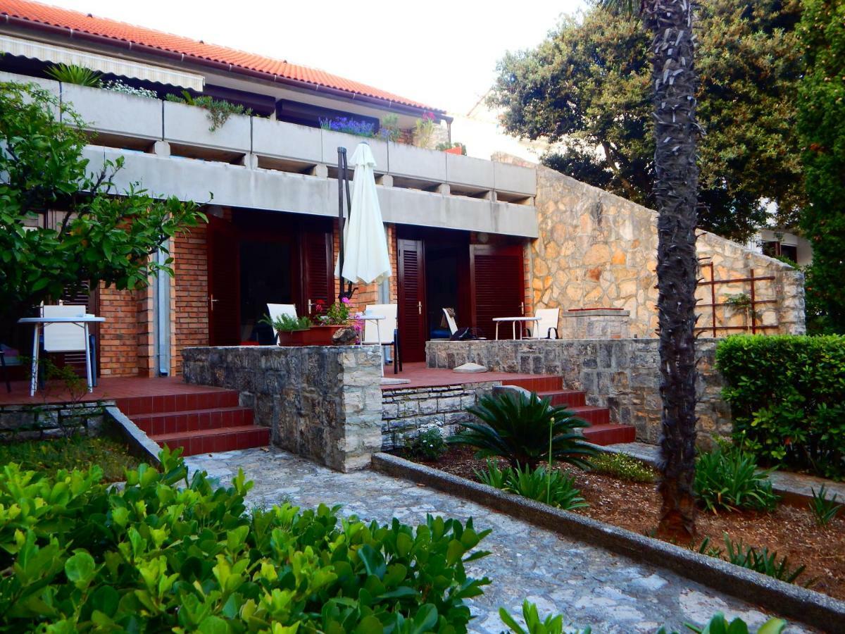 Apartmani Jutro Novaglia Esterno foto